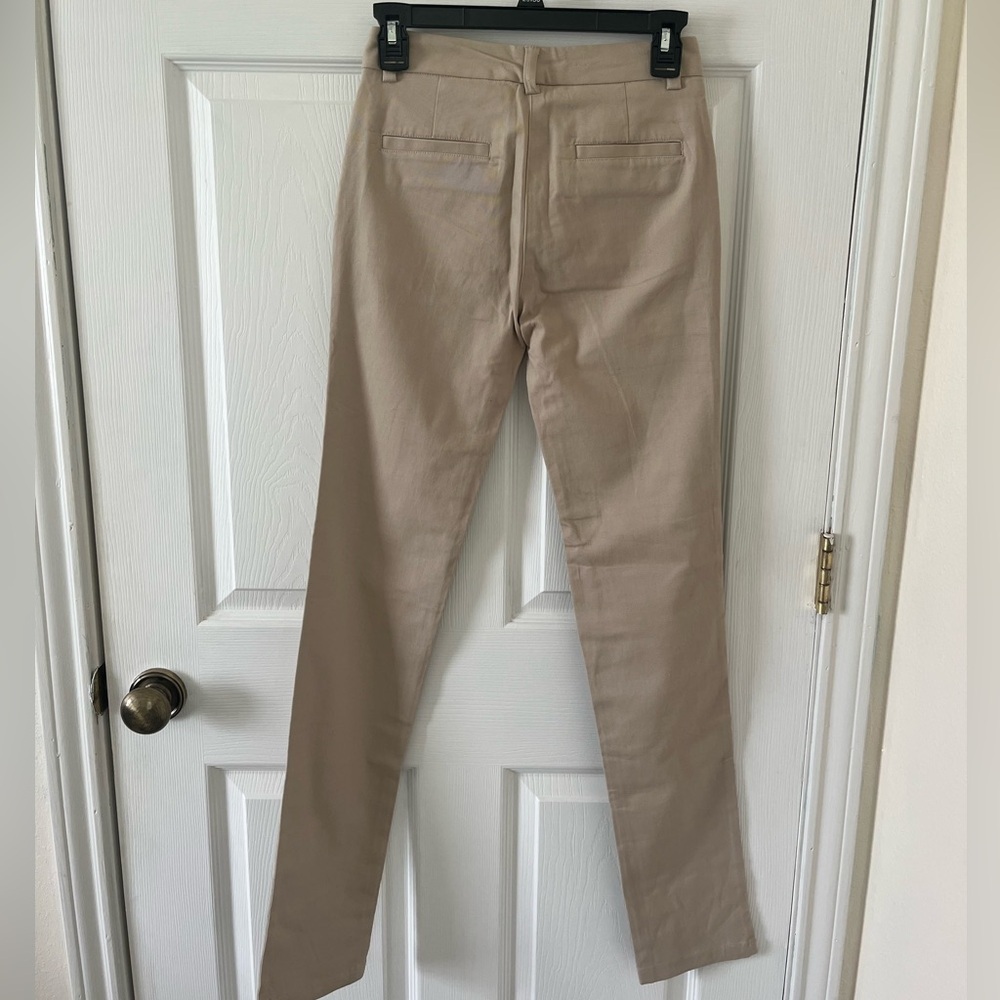 Izod Women's Skinny Cream Pants - Picture 2 of 3